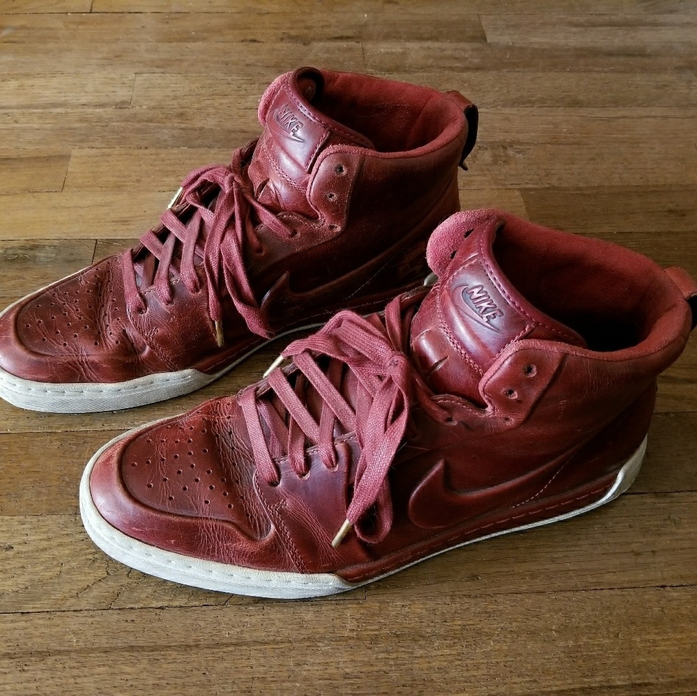 Nike Red Leather Mid Top Shoes